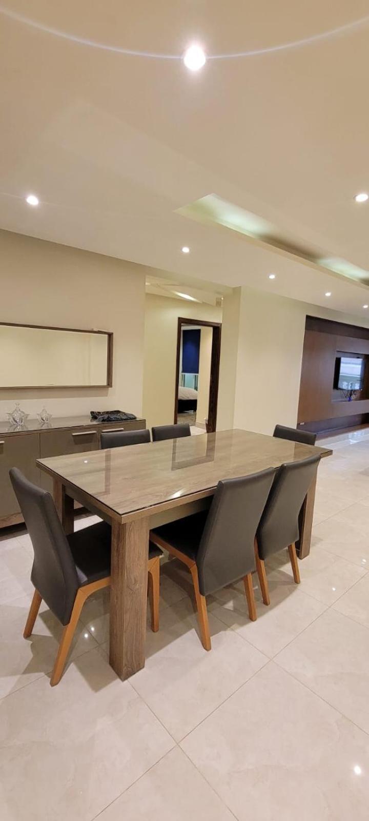 Luxury Apartments, Mohandiseen503 Cairo