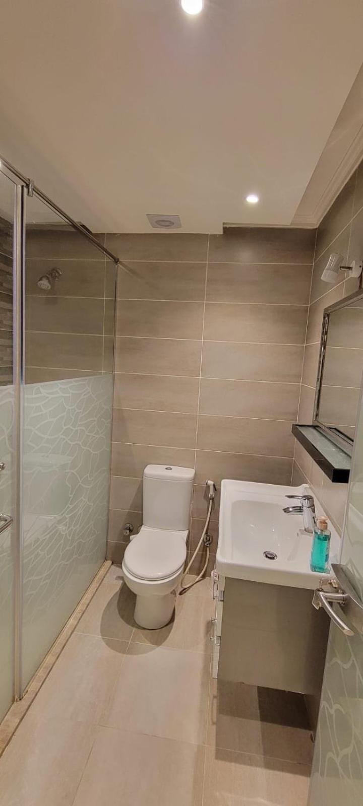 Luxury Apartments, Mohandiseen503 Cairo